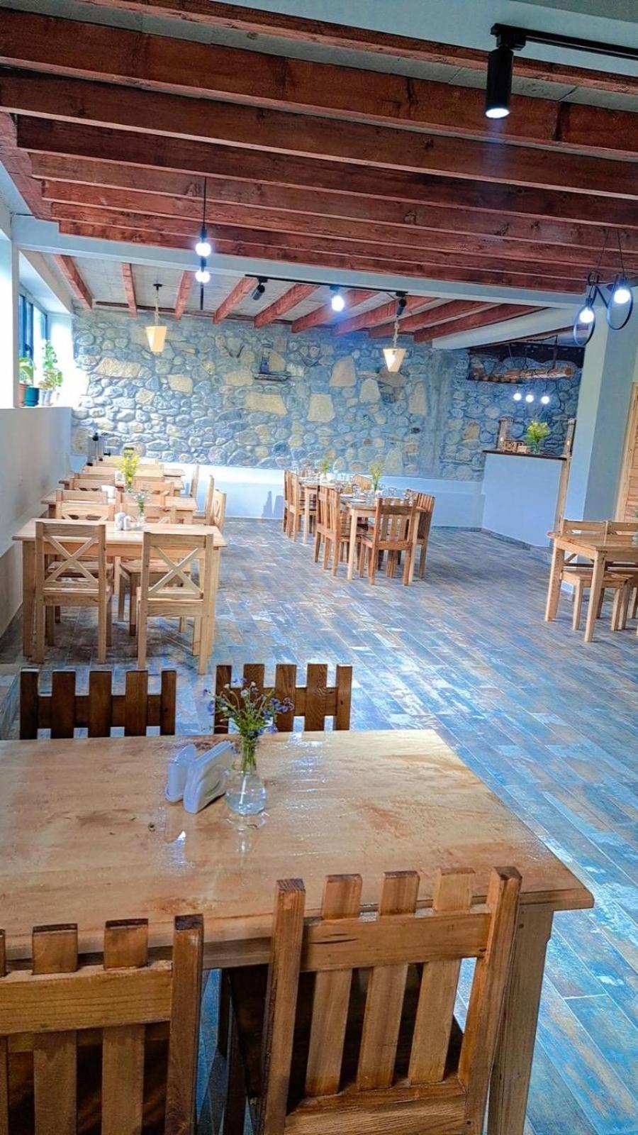 Ushguli Hotel Riho Buitenkant foto